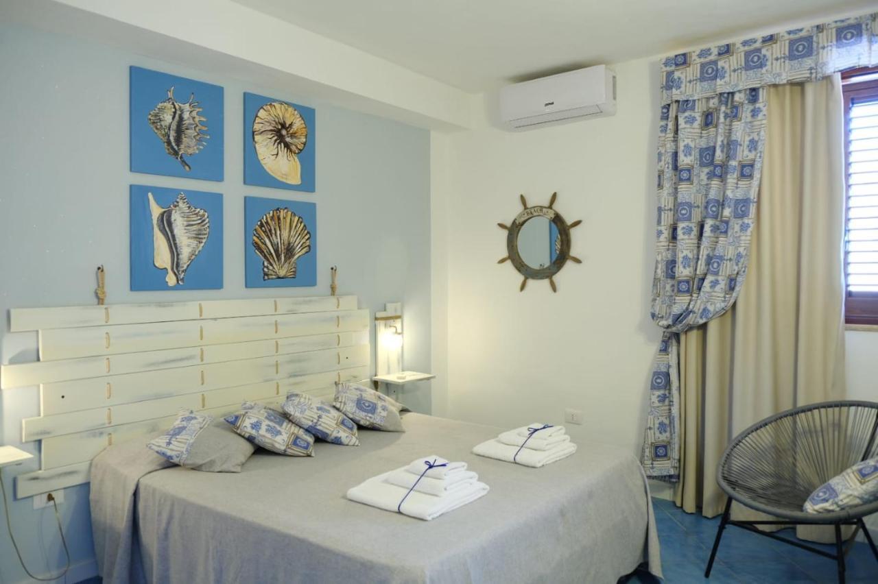 B&B Una Favola Di Mare ลัมเปดูซา ภายนอก รูปภาพ